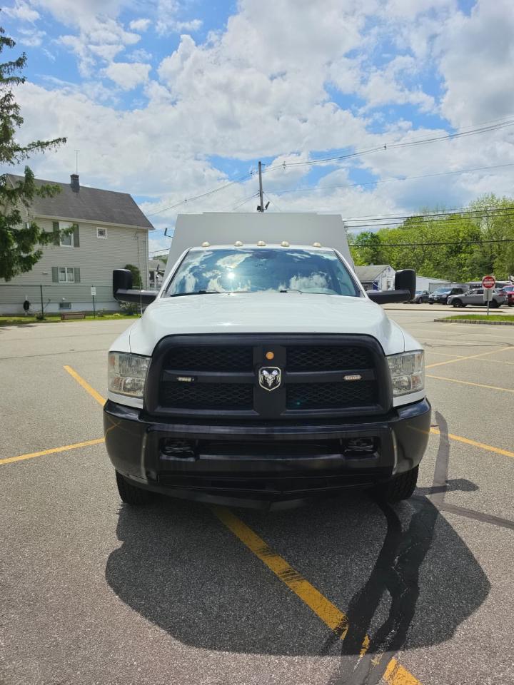 RAM 3500 Regular Cab 2WD SWB DRW 2016