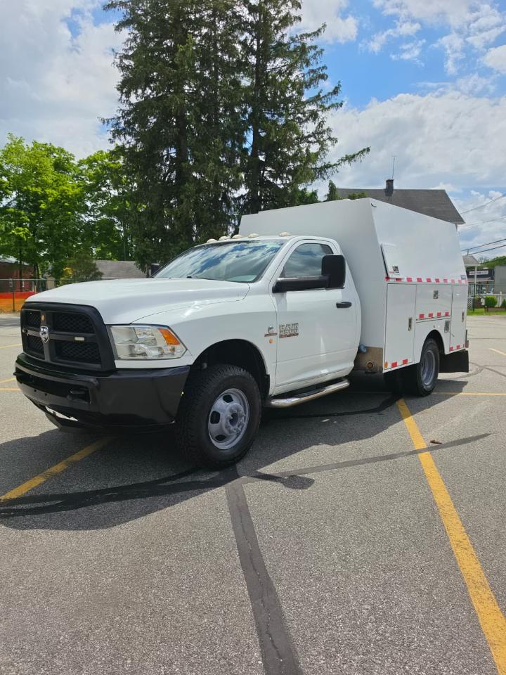 RAM 3500 Regular Cab 2WD SWB DRW 2016