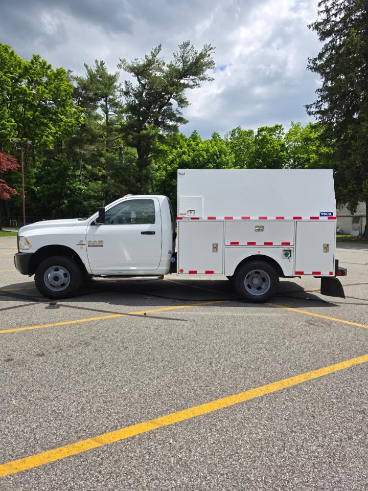 RAM 3500 Regular Cab 2WD SWB DRW 2016