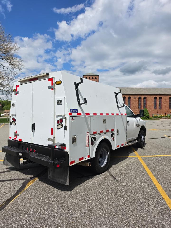 RAM 3500 Regular Cab 2WD SWB DRW 2016