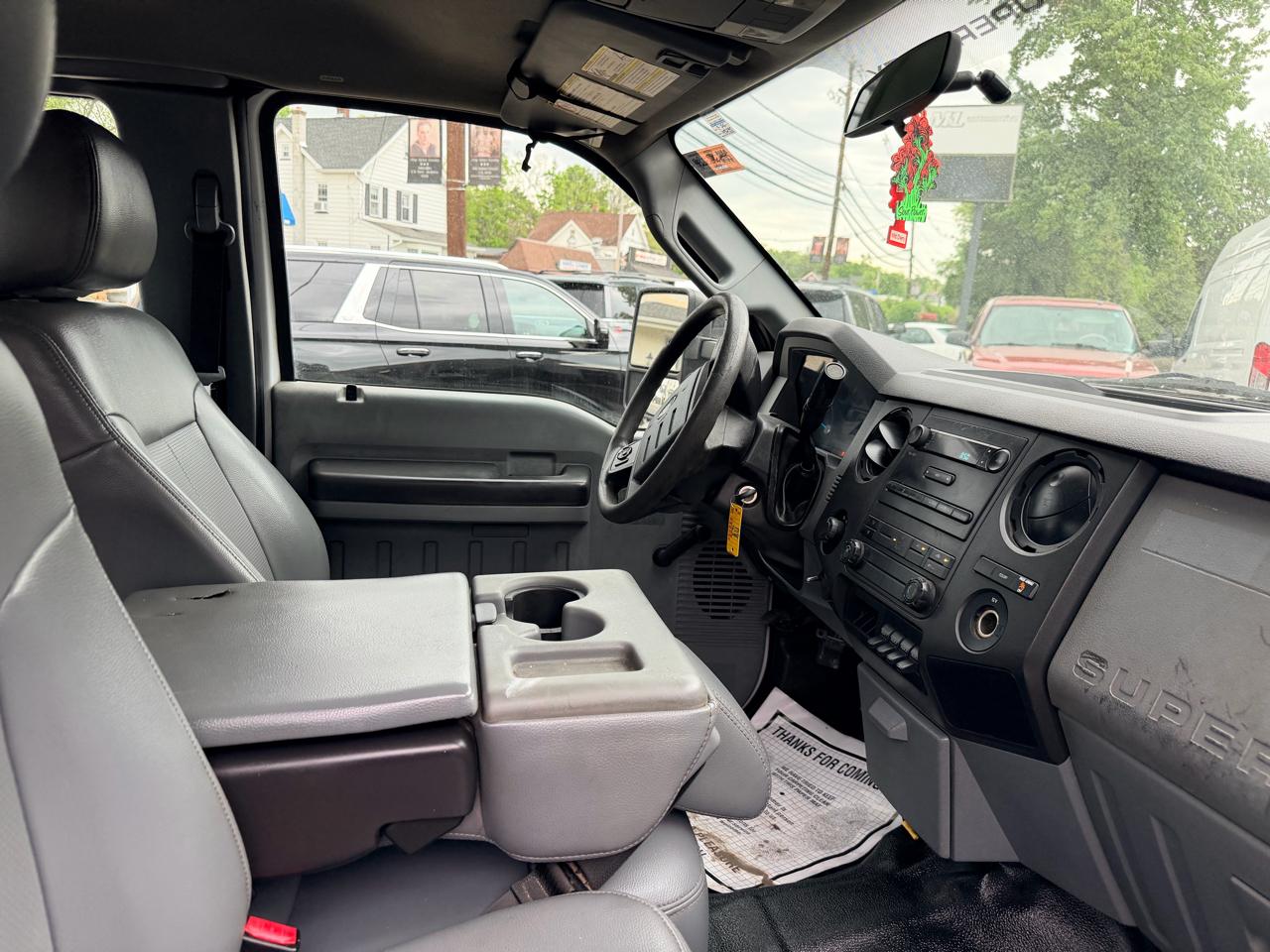 Ford F-550 SuperCab DRW 4WD 2015