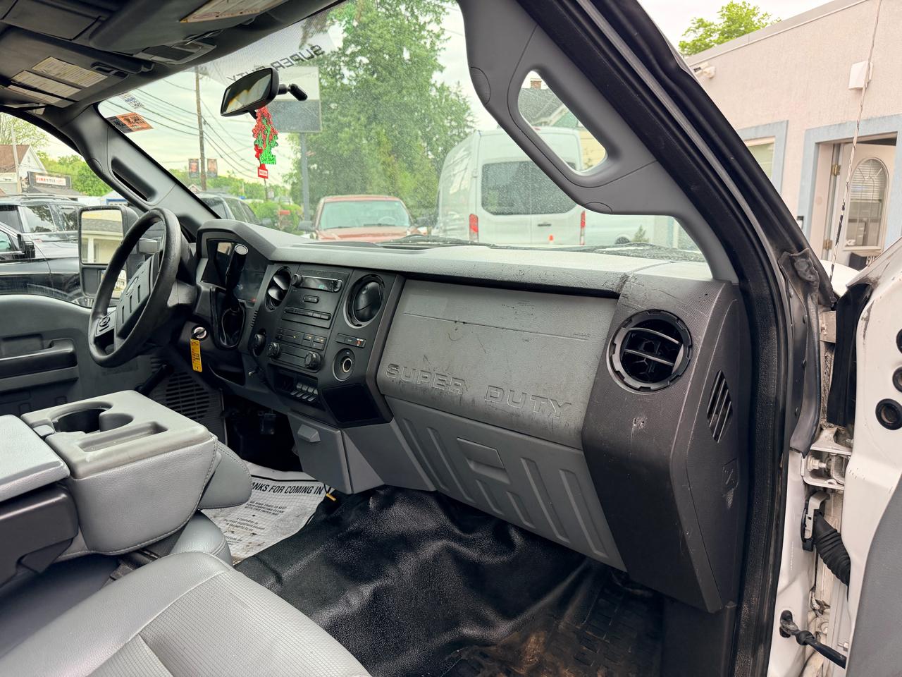 Ford F-550 SuperCab DRW 4WD 2015