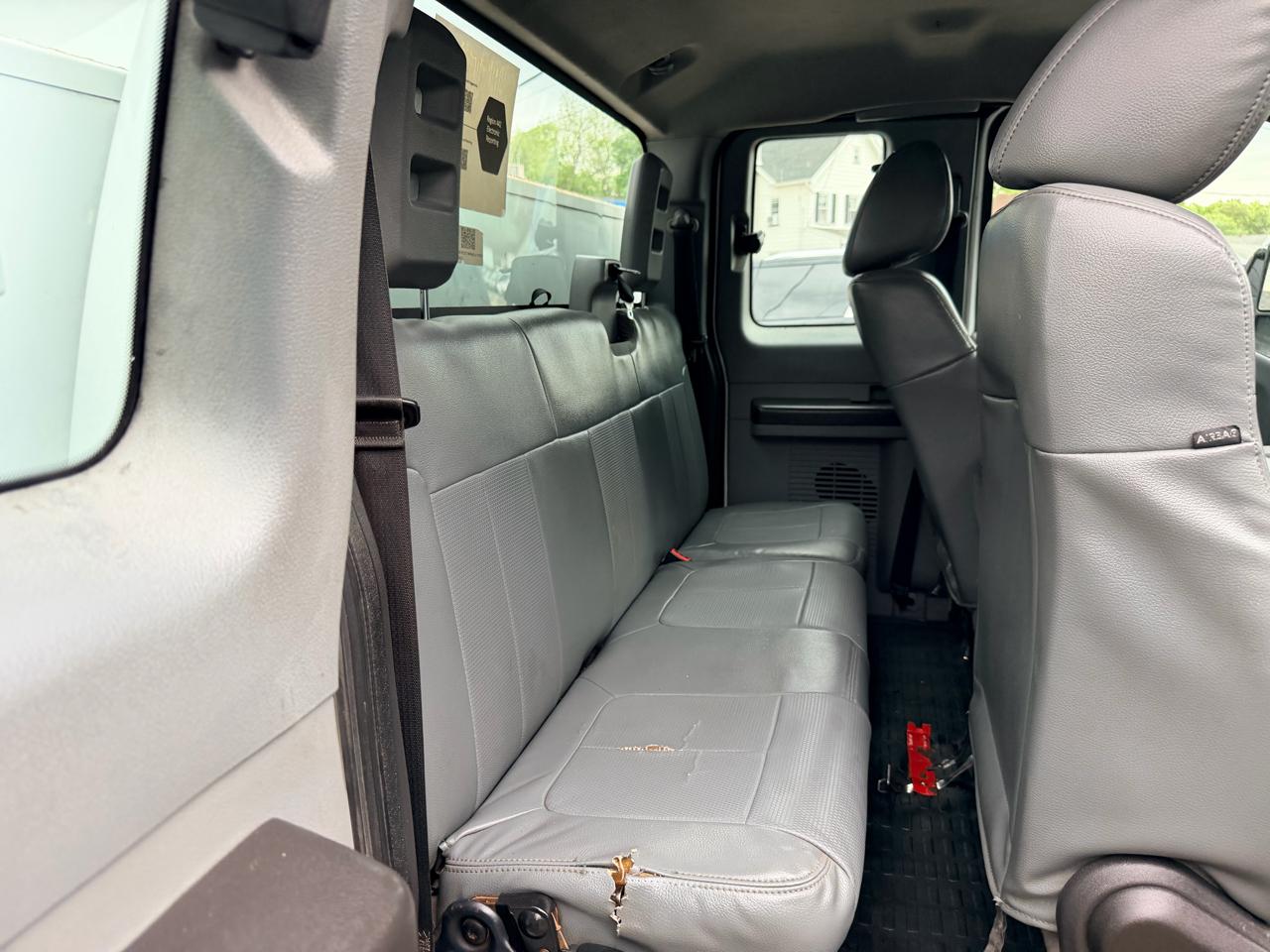 Ford F-550 SuperCab DRW 4WD 2015