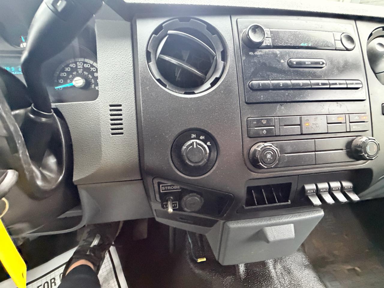 Ford F-550 SuperCab DRW 4WD 2015