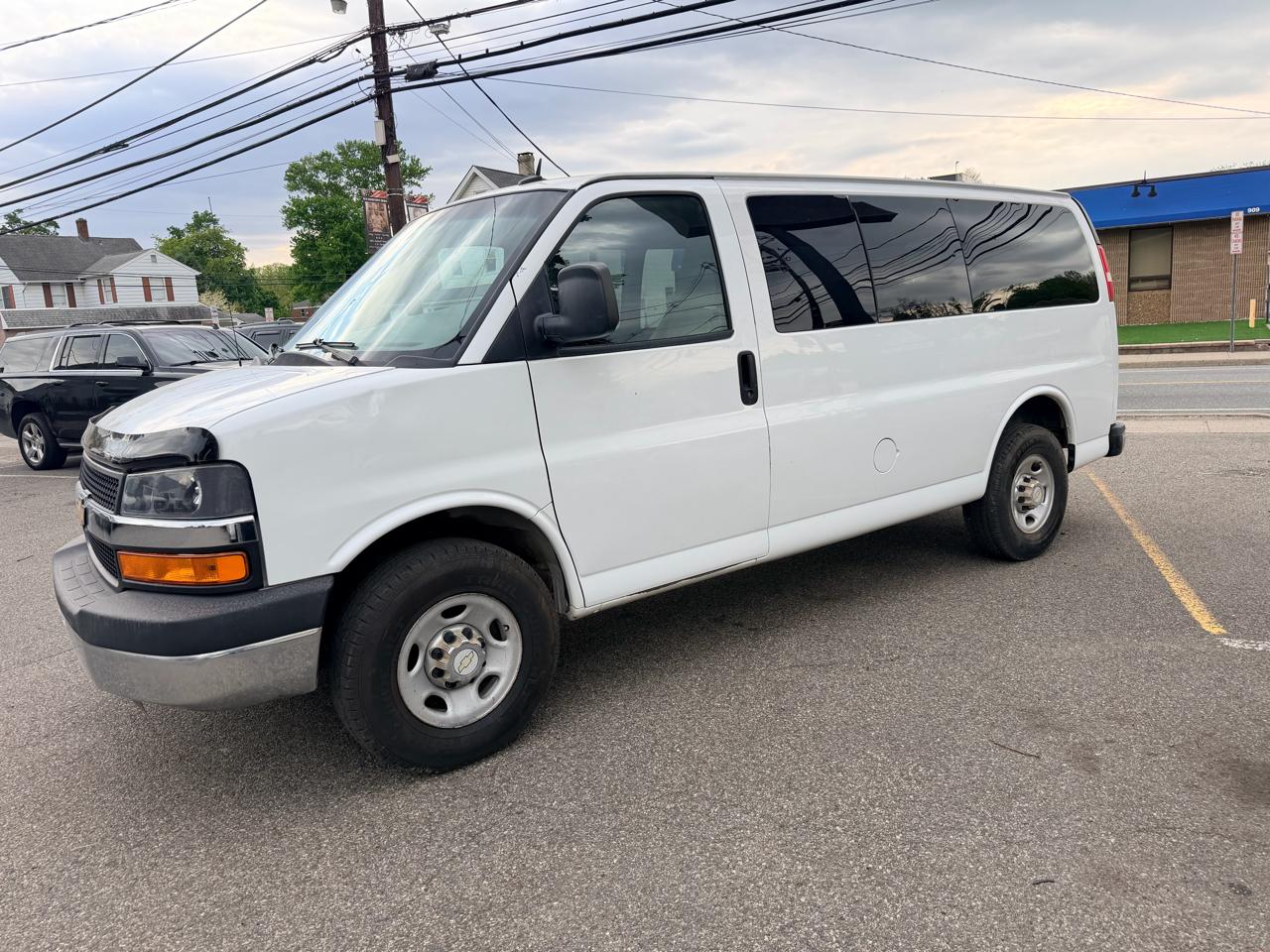 Chevrolet Express LT 3500 2015