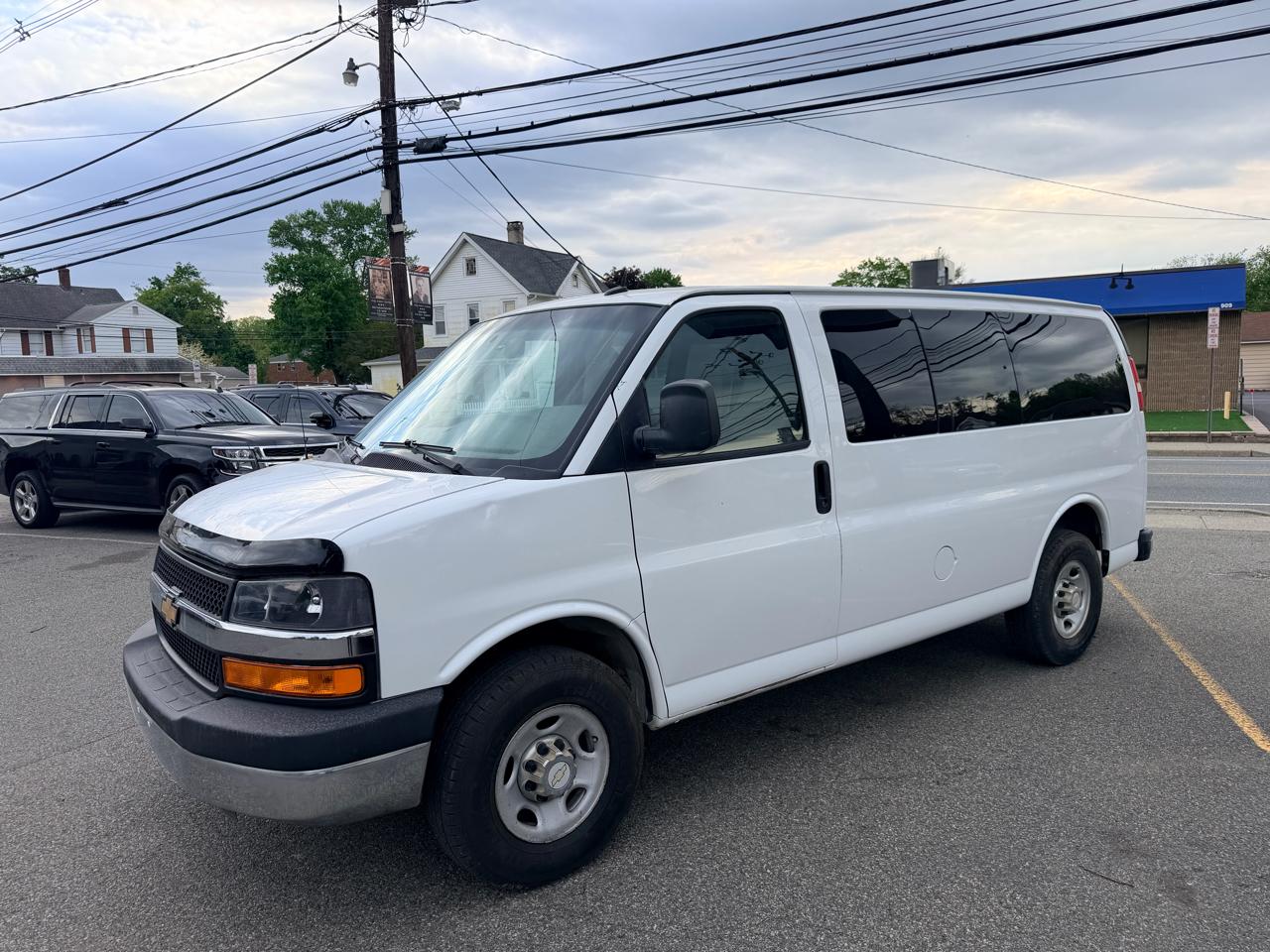 Chevrolet Express LT 3500 2015