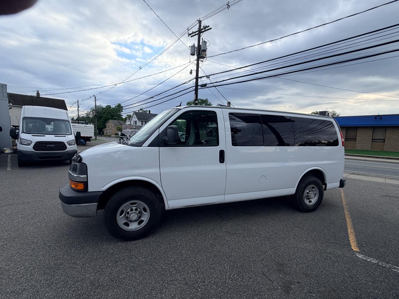 Chevrolet Express LT 3500 2015