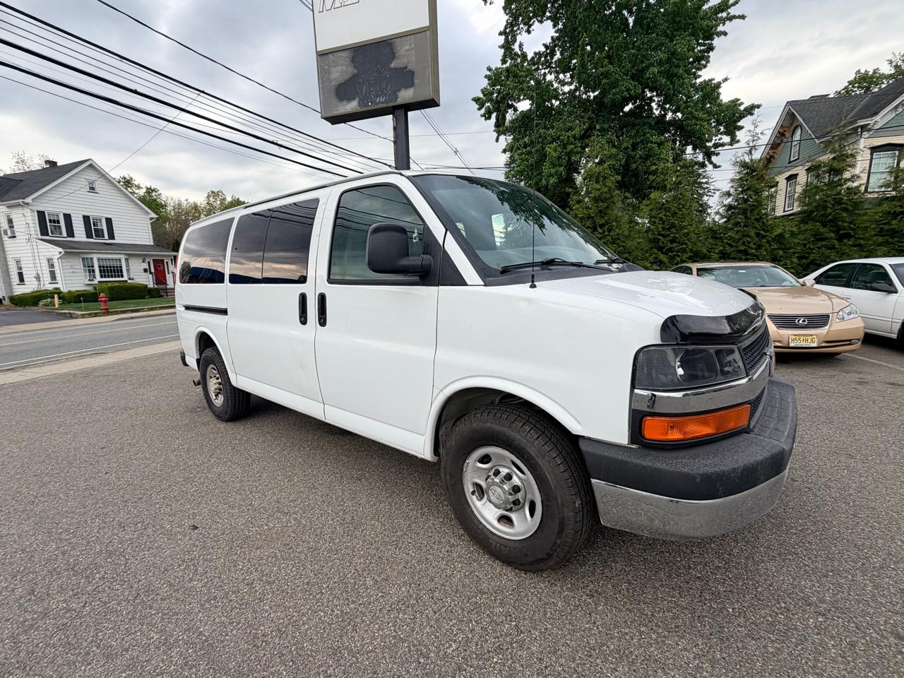 Chevrolet Express LT 3500 2015