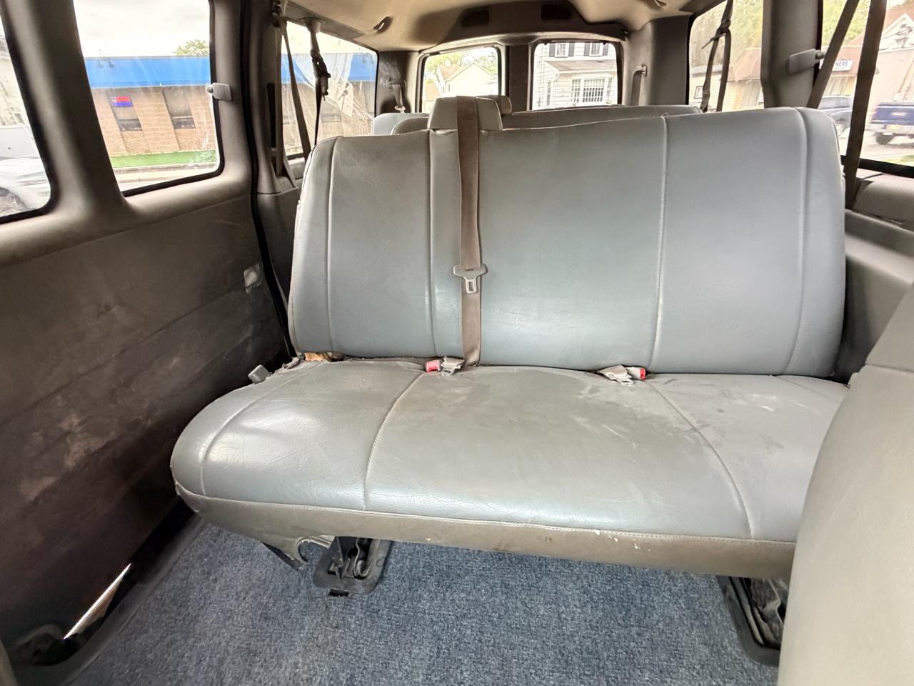 Chevrolet Express LT 3500 2015