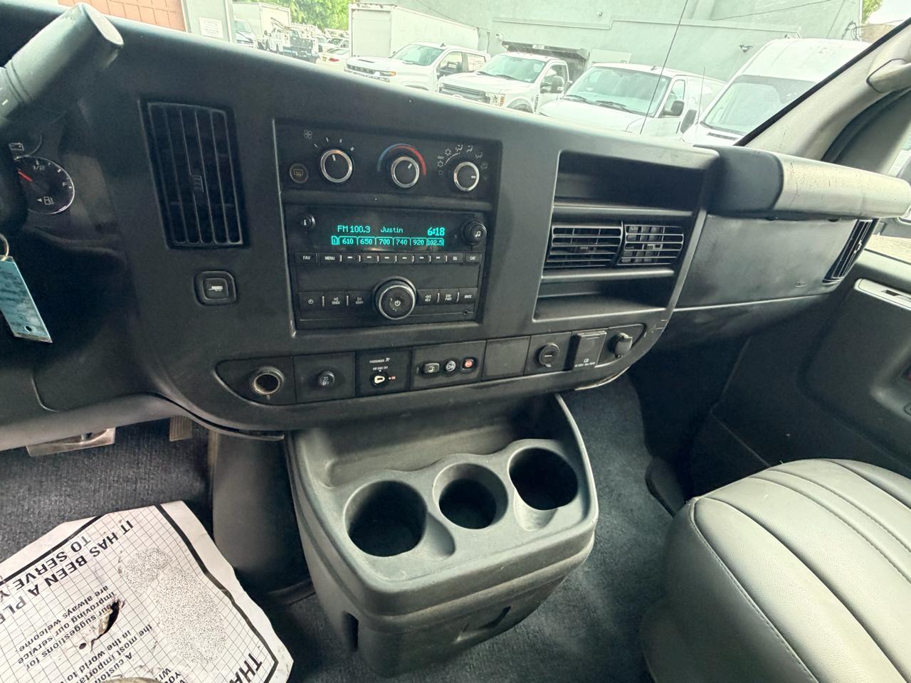 Chevrolet Express LT 3500 2015