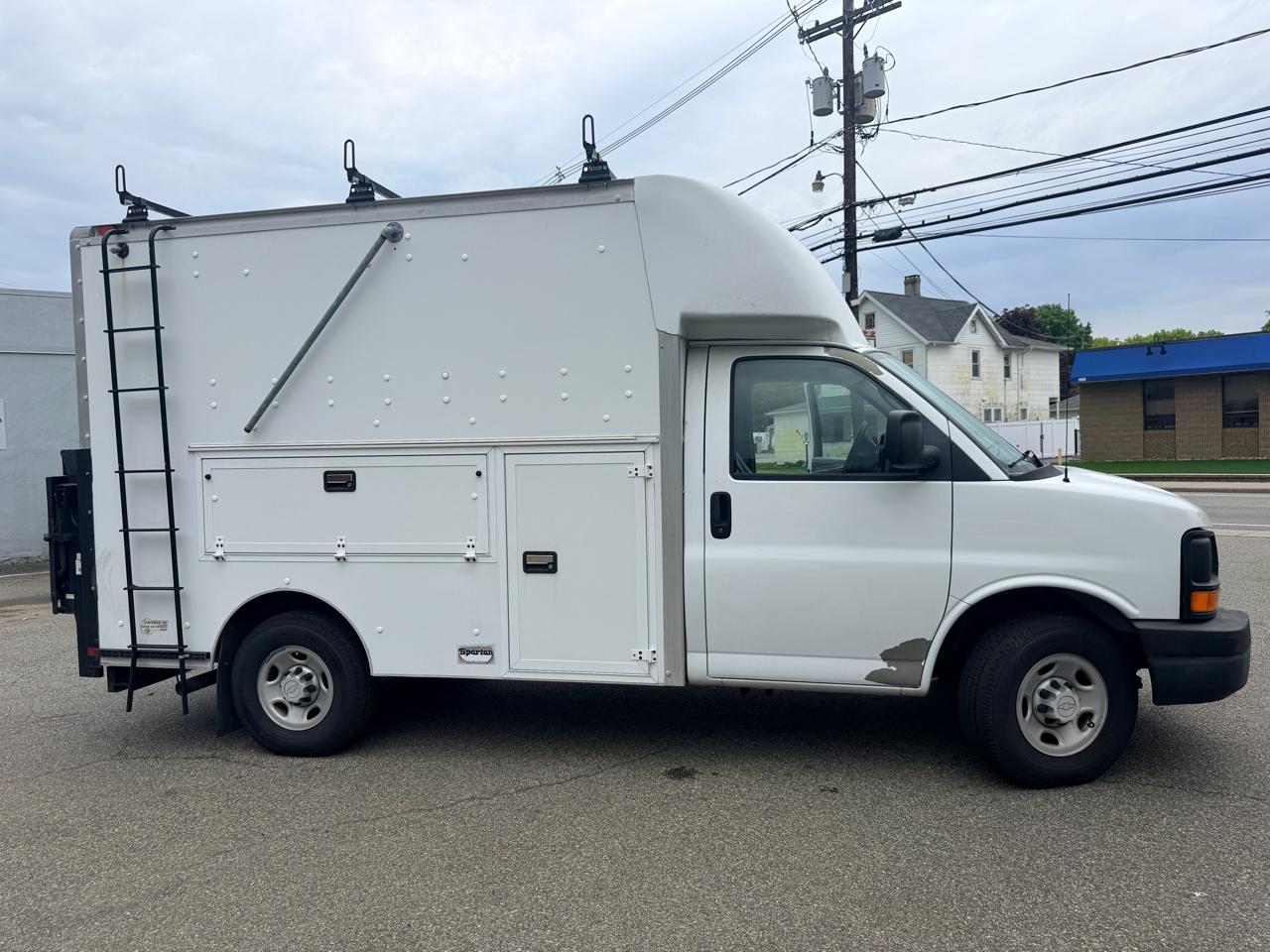 Chevrolet Express Commercial Cutaway 139" WB C7A DRW 2008