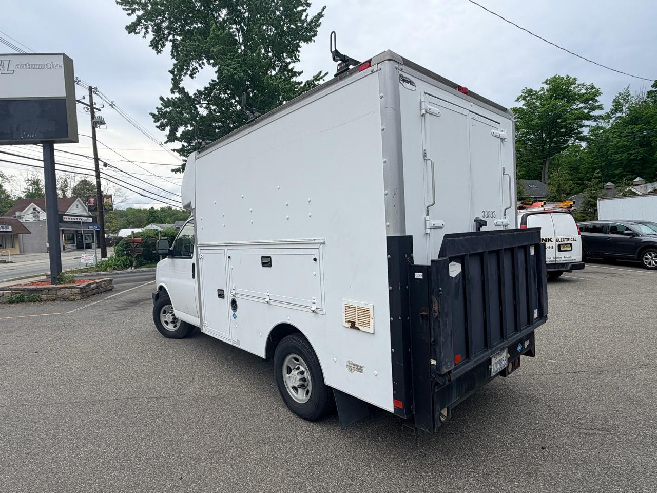 Chevrolet Express Commercial Cutaway 139" WB C7A DRW 2008