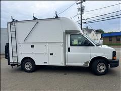 2008 Chevrolet Express Commercial Cutaway 