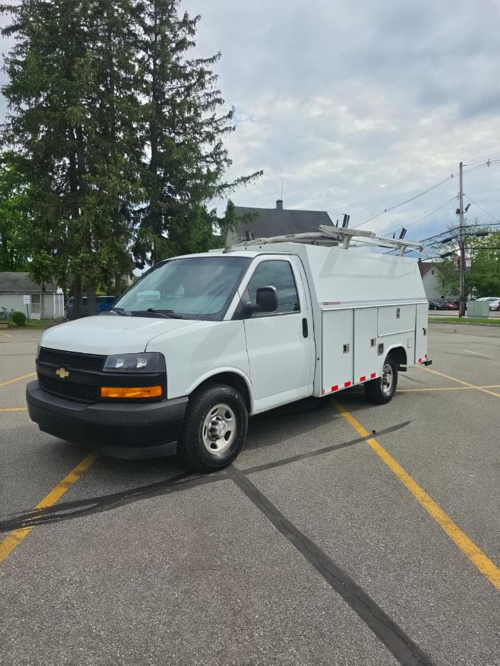 Chevrolet Express G3500 139" 2020