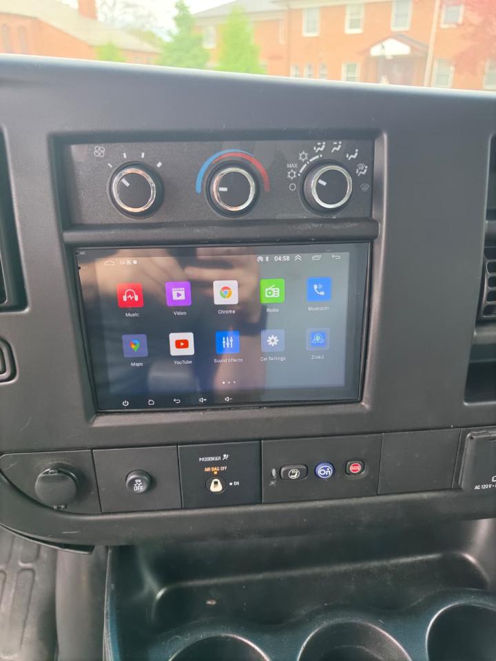 Chevrolet Express G3500 139" 2020