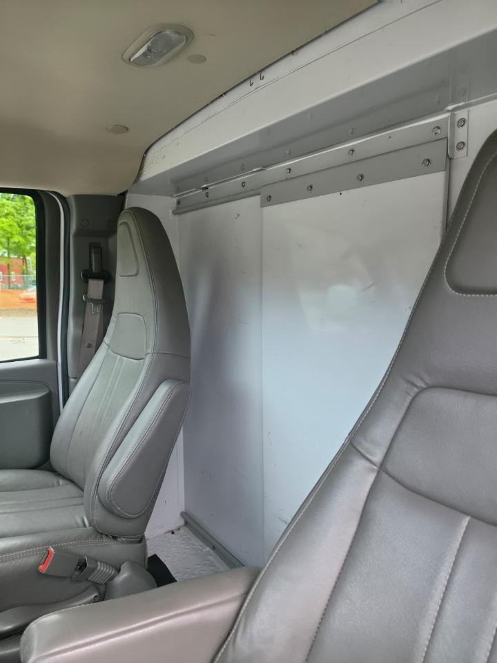 Chevrolet Express G3500 139" 2020
