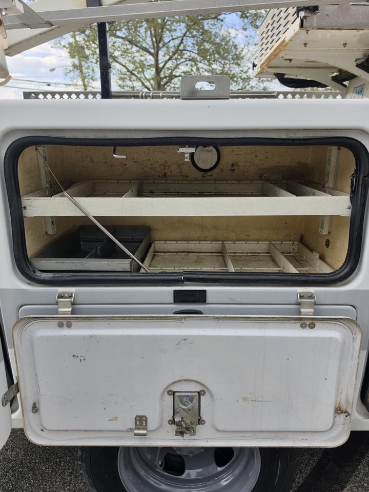 Ford F-450 SD Regular Cab DRW 2WD 2012