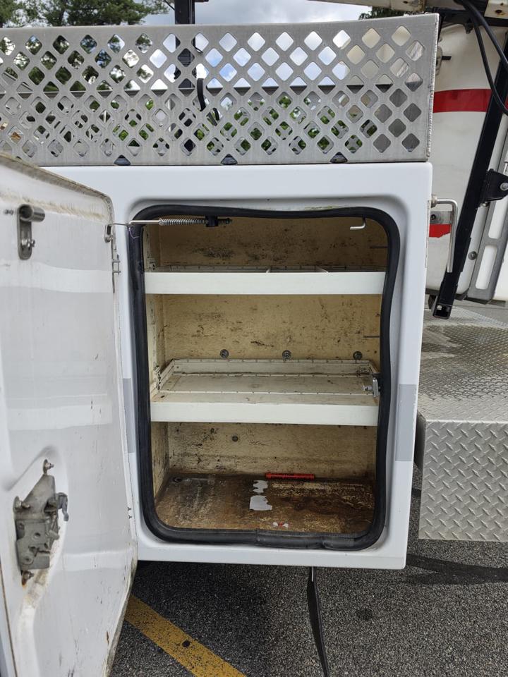 Ford F-450 SD Regular Cab DRW 2WD 2012