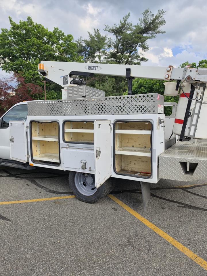 Ford F-450 SD Regular Cab DRW 2WD 2012