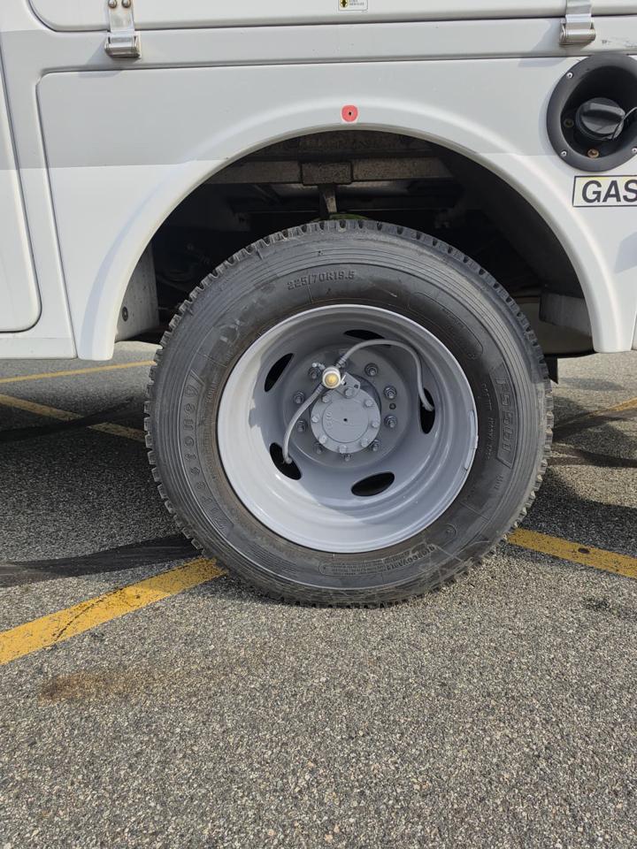 Ford F-450 SD Regular Cab DRW 2WD 2012