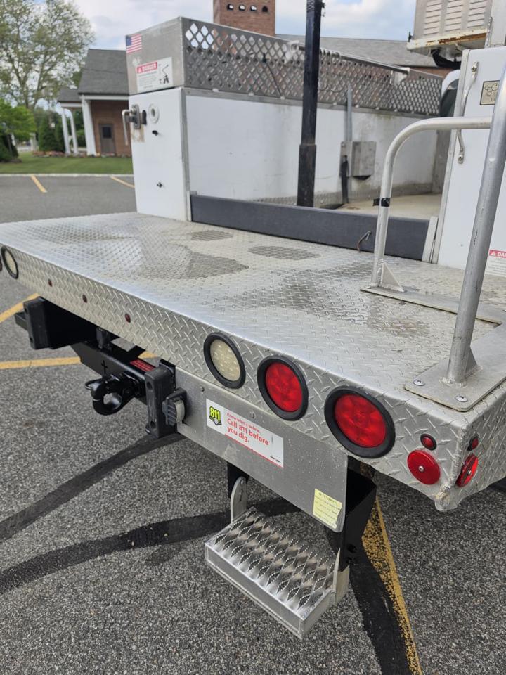 Ford F-450 SD Regular Cab DRW 2WD 2012