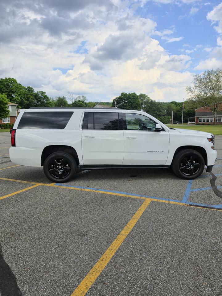 Chevrolet Suburban LT 4WD 2016