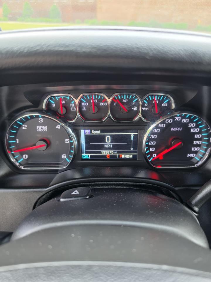 Chevrolet Suburban LT 4WD 2016