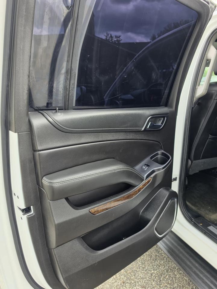 Chevrolet Suburban LT 4WD 2016