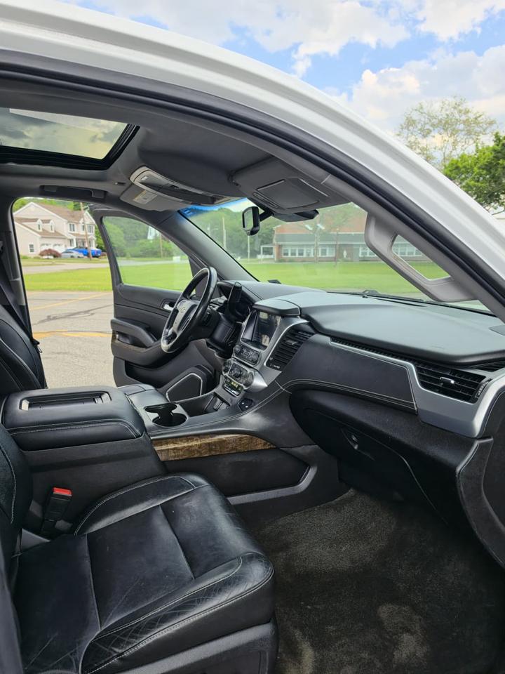 Chevrolet Suburban LT 4WD 2016