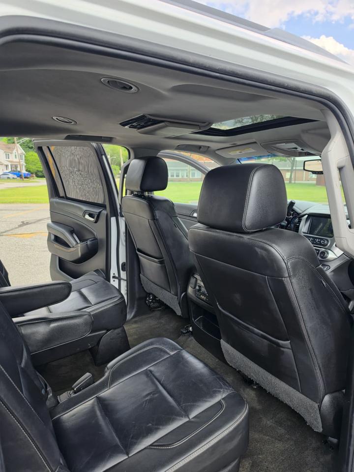 Chevrolet Suburban LT 4WD 2016