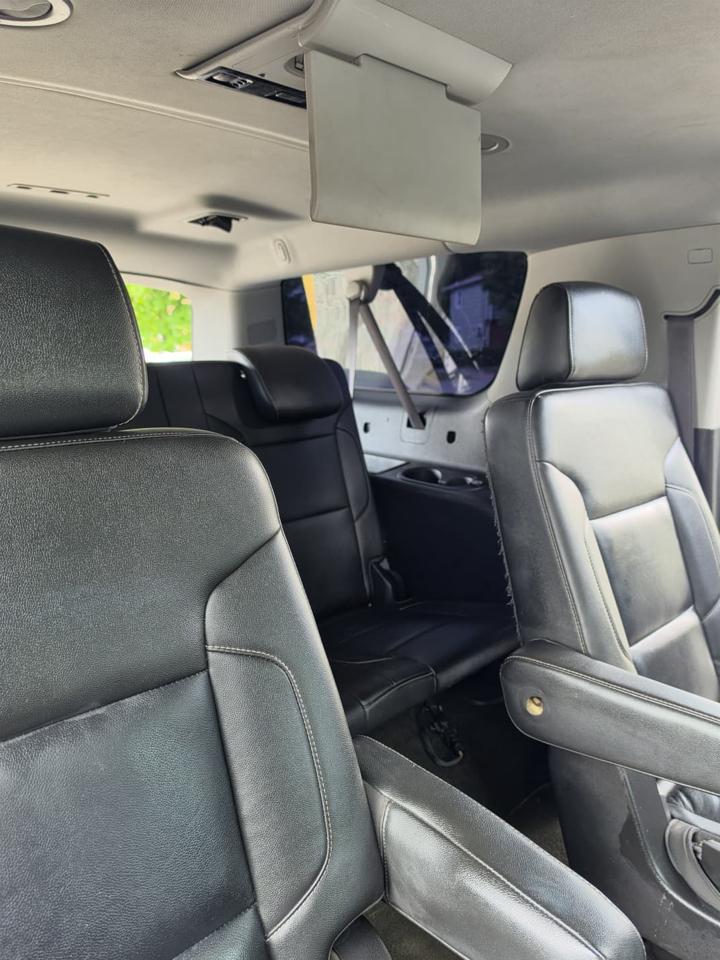 Chevrolet Suburban LT 4WD 2016