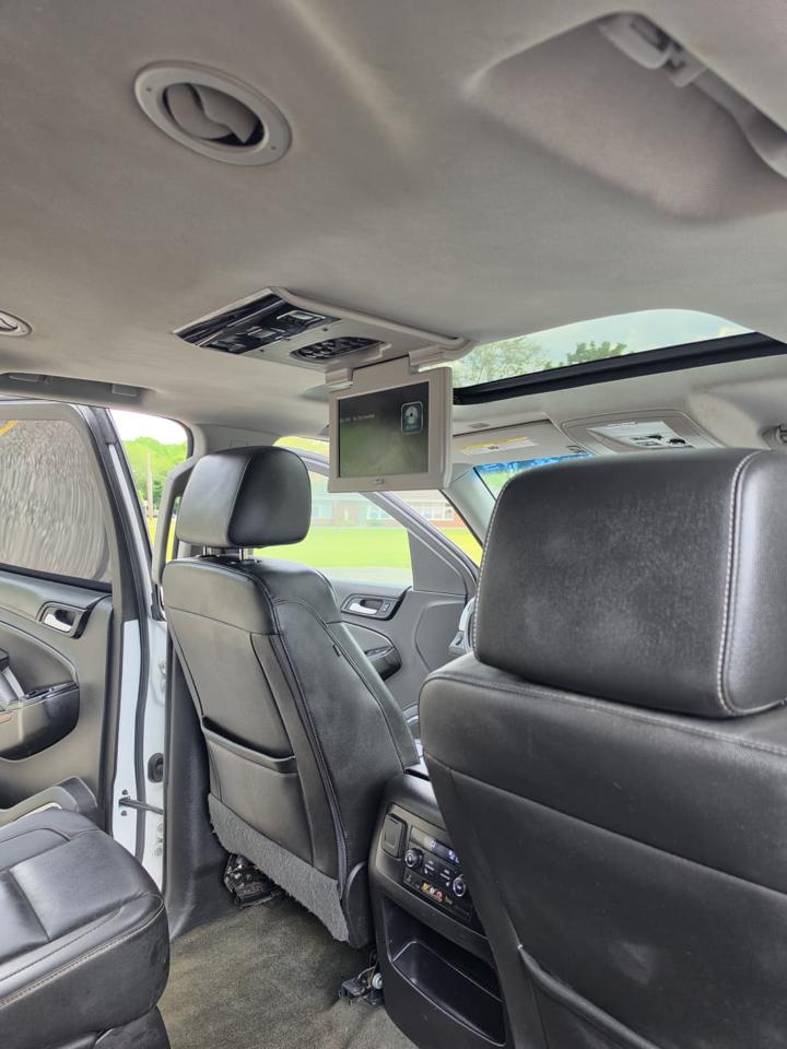 Chevrolet Suburban LT 4WD 2016