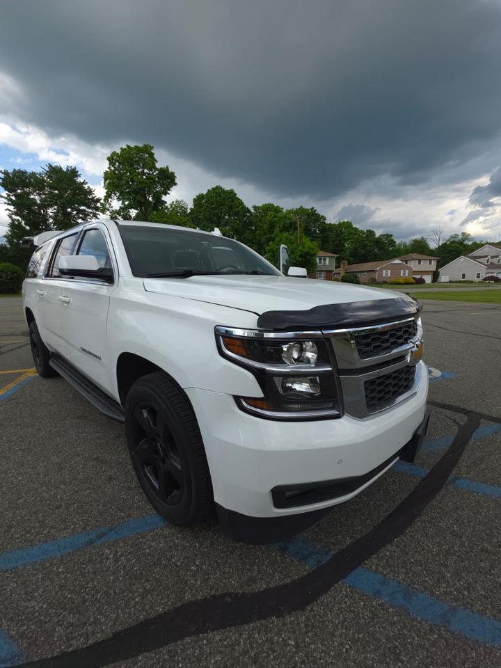 Chevrolet Suburban LT 4WD 2016