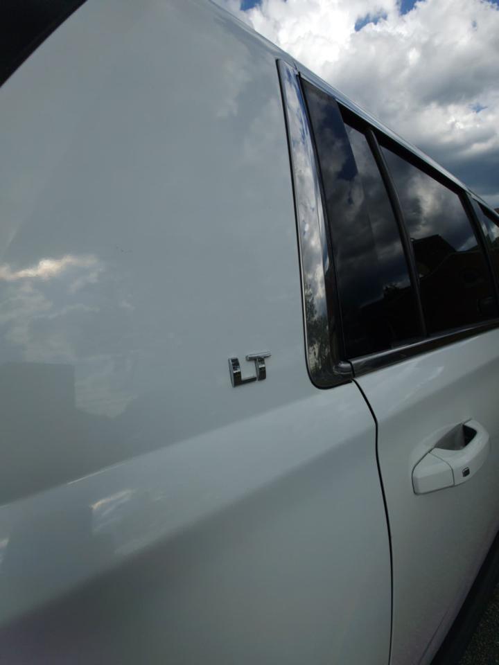 Chevrolet Suburban LT 4WD 2016