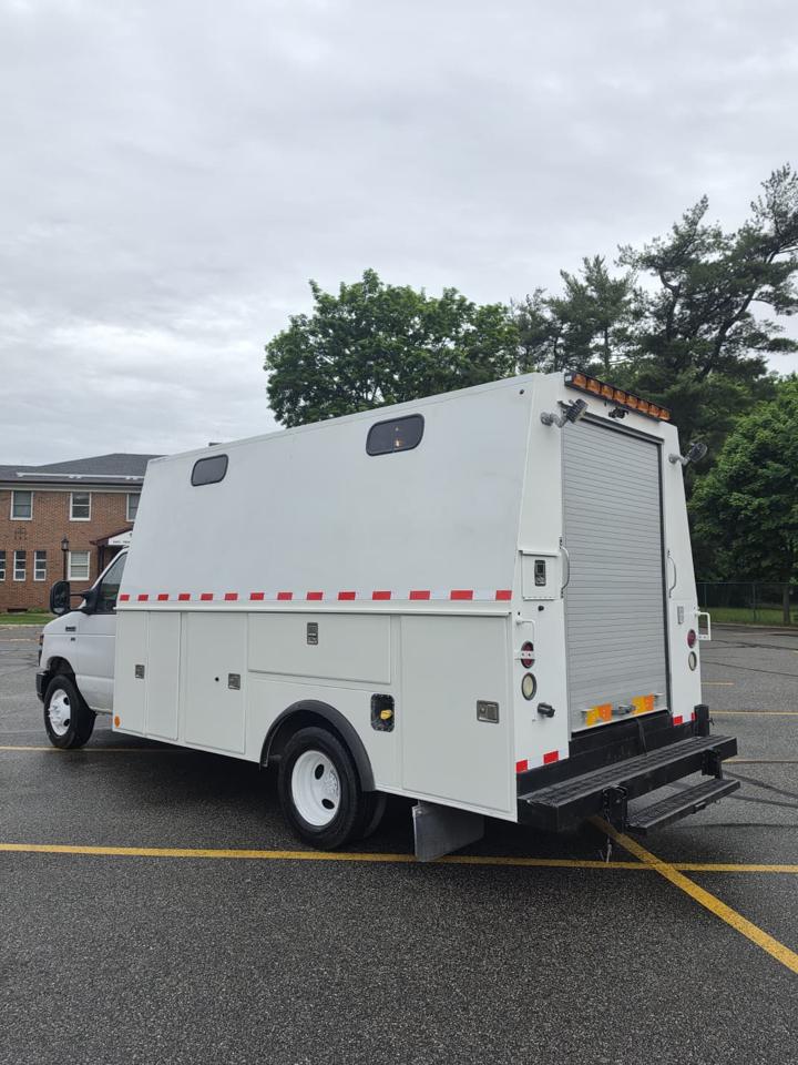 Ford Econoline E-450 2015