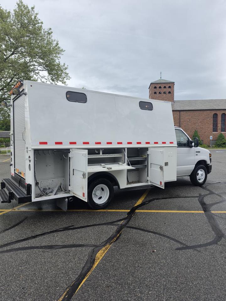 Ford Econoline E-450 2015