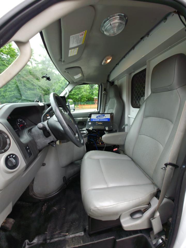 Ford Econoline E-450 2015