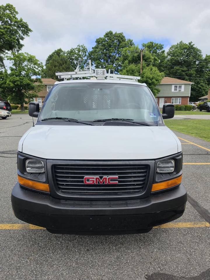 GMC Savana G3500 Cargo 2015