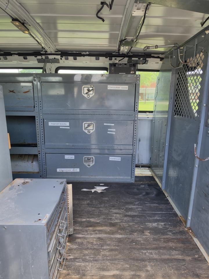 GMC Savana G3500 Cargo 2015