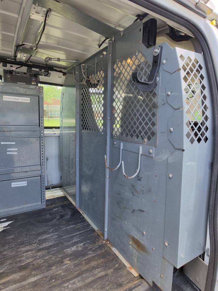 GMC Savana G3500 Cargo 2015