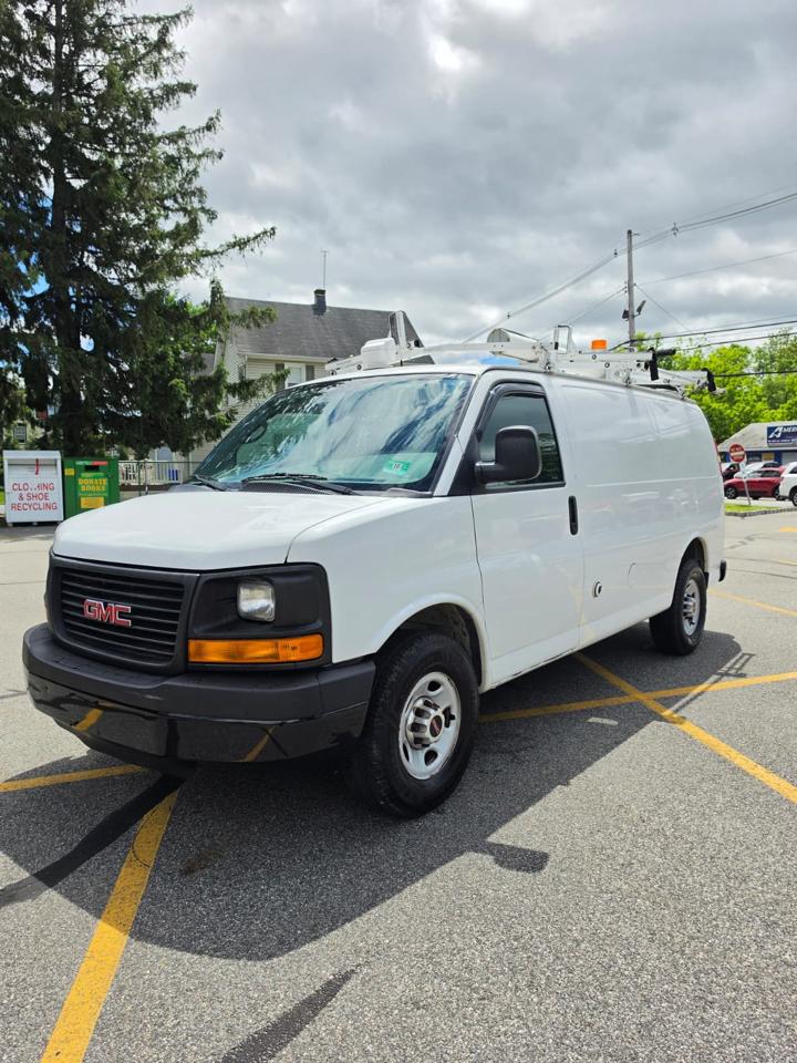 GMC Savana G3500 Cargo 2015