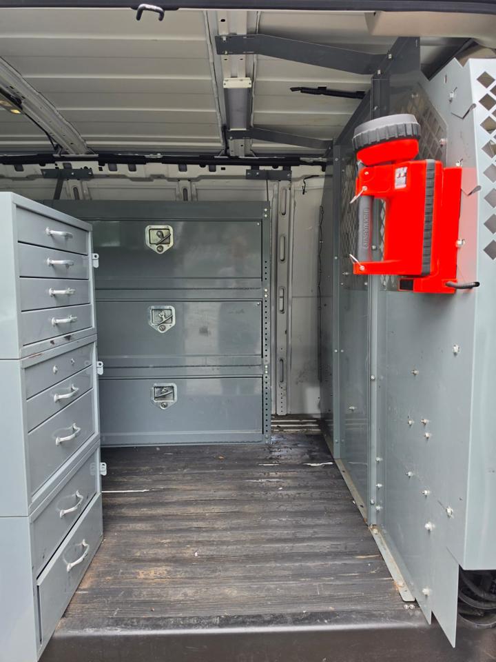 GMC Savana G3500 Cargo 2015