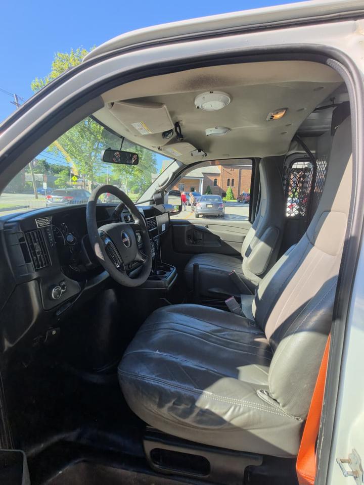 GMC Savana G3500 Cargo 2015