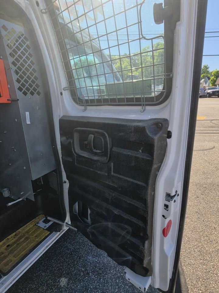 GMC Savana G3500 Cargo 2015