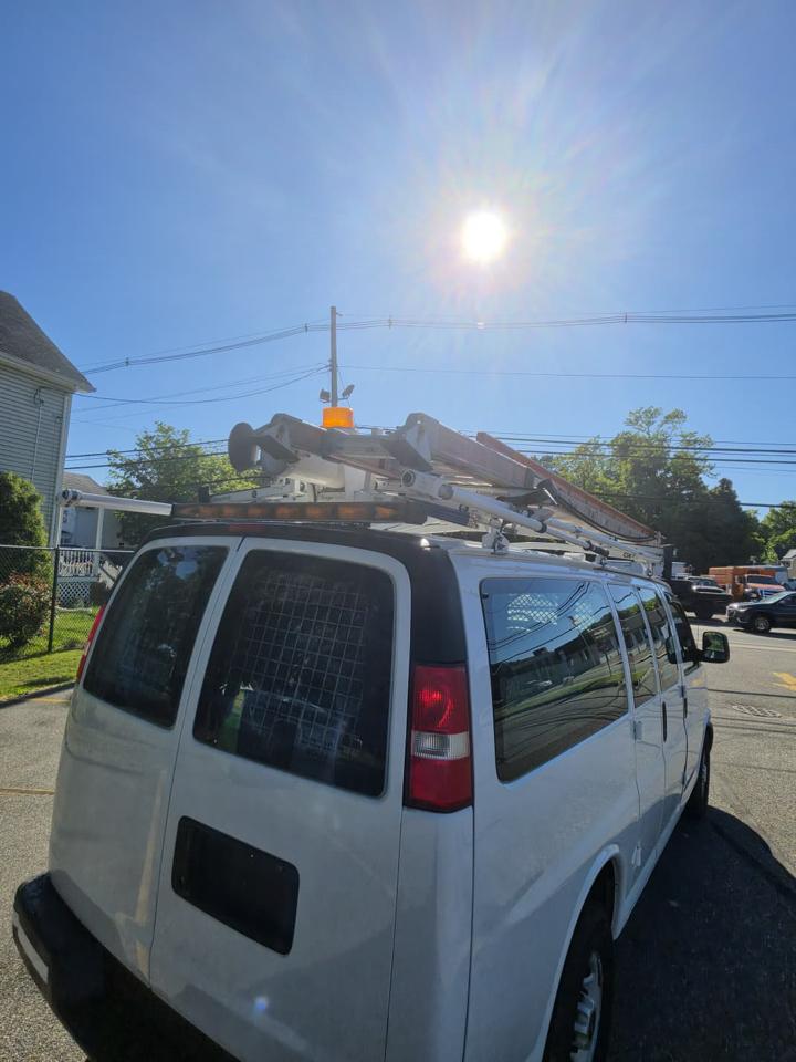 GMC Savana G3500 Cargo 2015