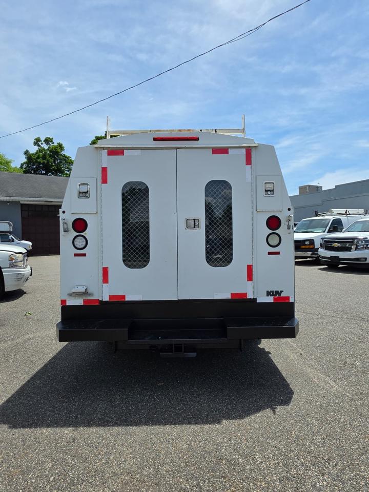Ford Econoline E-350 Super Duty 2014
