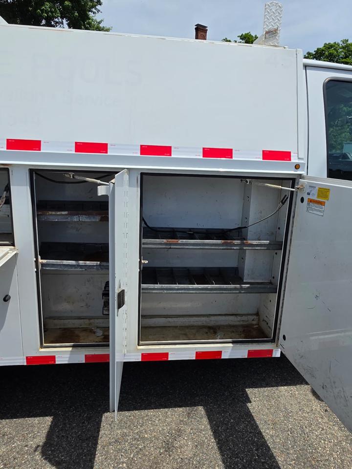 Ford Econoline E-350 Super Duty 2014