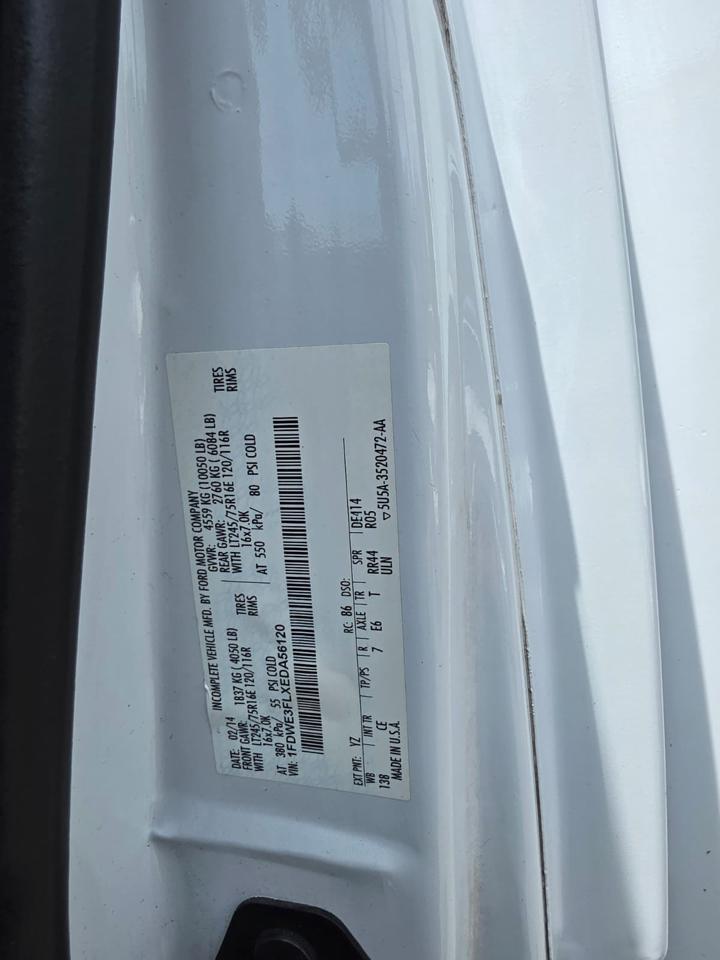 Ford Econoline E-350 Super Duty 2014