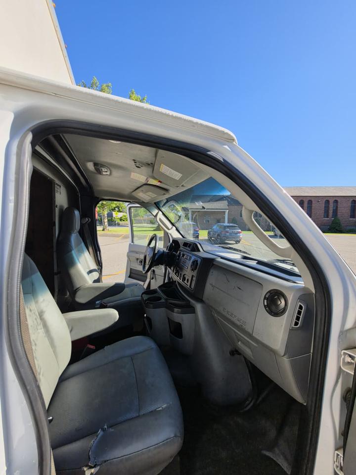 Ford Econoline E-350 Super Duty 2019