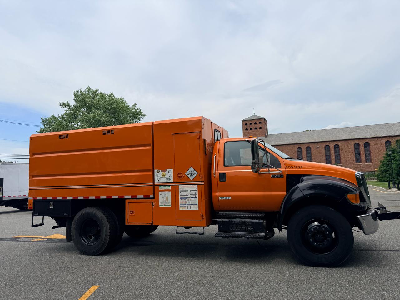 Ford F-750 Regular Cab 2WD DRW 2015
